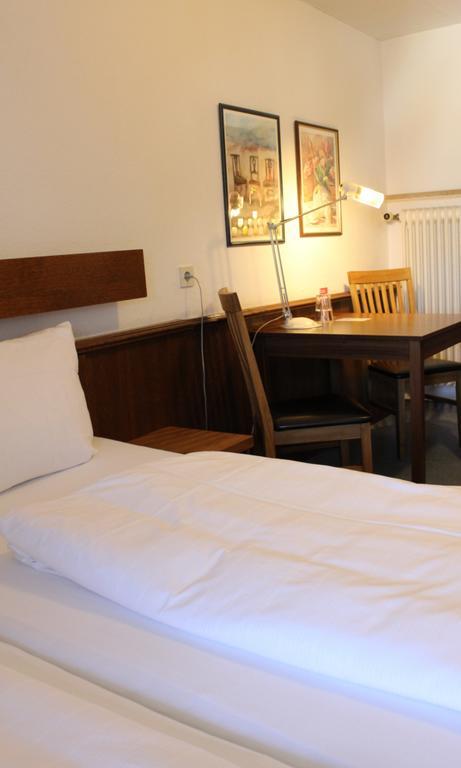 Hotel Pension Koeberl München Exteriör bild