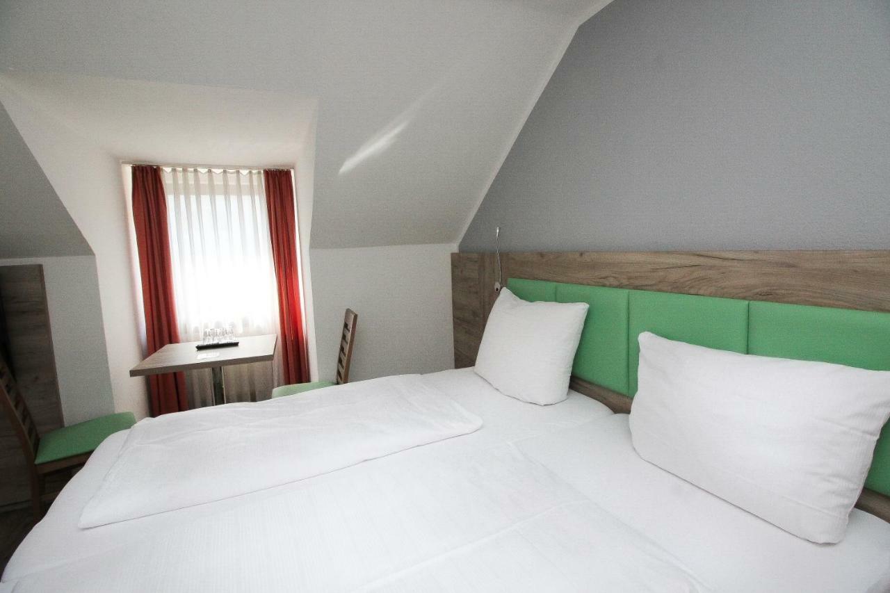Hotel Pension Koeberl München Exteriör bild
